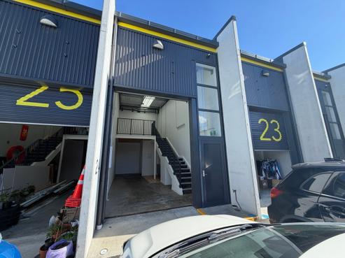 24/11 Northside Drive, Westgate