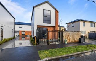 1/452 Gloucester Street, Linwood