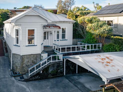 58 Disraeli Street, Epsom