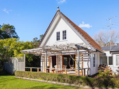 25 Massey Road, Mangapapa