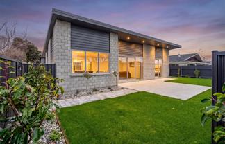 67 Robertson Street, Richmond