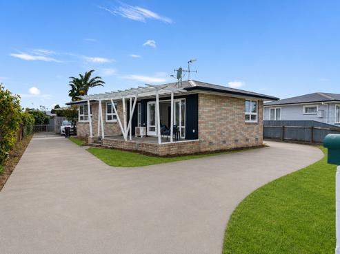 8 Kauri Street, Taradale