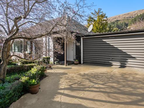 3/3 Sumnervale Drive, Sumner