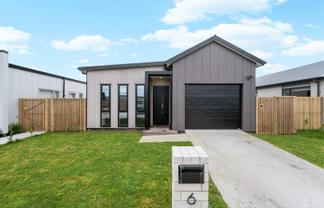 6 Frances Hunt Lane, Cambridge