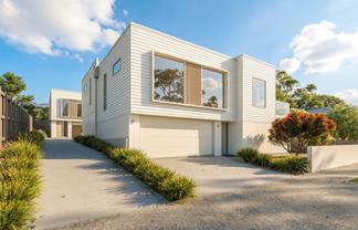 37 Albert Street, Saint Clair