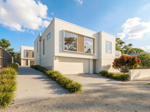 37 Albert Street, Saint Clair