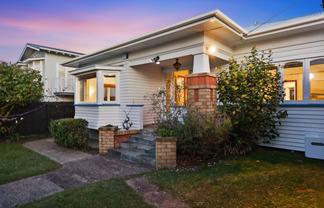10 Riro Street, Point Chevalier