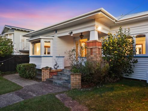 10 Riro Street, Point Chevalier