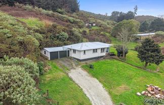 303 Cogswell Road, Raglan