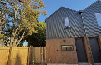 1/120 Peverel Street, Riccarton