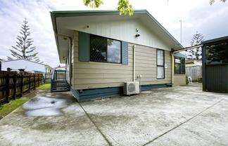 23B Secretariat Place, Manurewa