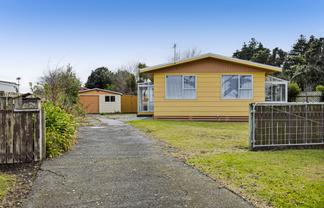 21 Scotland Street, Patea