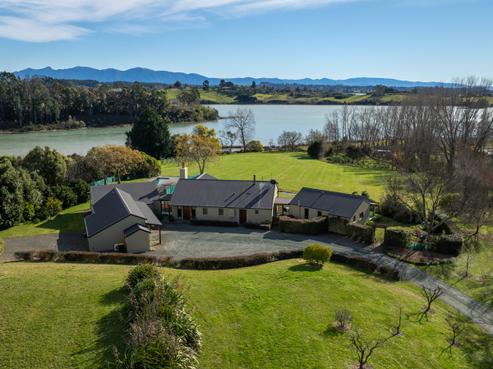 27 Te Aro Lane, Redwood Valley