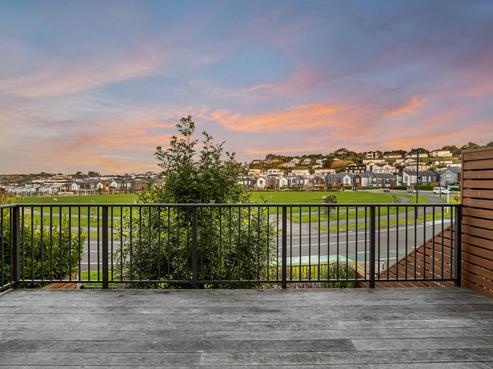 97 Bonair Crescent, Silverdale