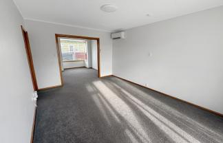 2/267 Tancred Street, Ashburton