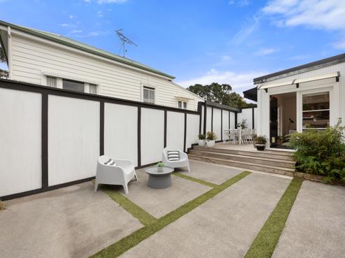 2/34 Clifton Road, Herne Bay