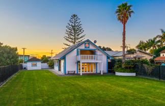 9 Norwood Road, Bayswater