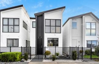 25 Bei Road, Papakura