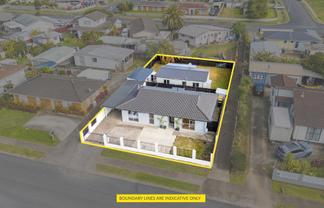 22 Chelburn Crescent, Mangere East
