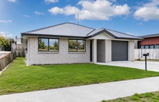 50 Kings Drive, Levin