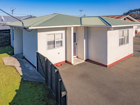 1/104 Alma Road, Gonville