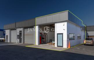 Affordable Wiri warehouse available now