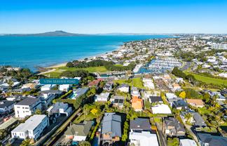 1/29A Seaview Road, Castor Bay