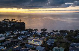 17D Rock Isle Road, Torbay