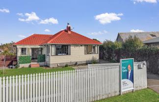 730 Ngaio Street, Mahora