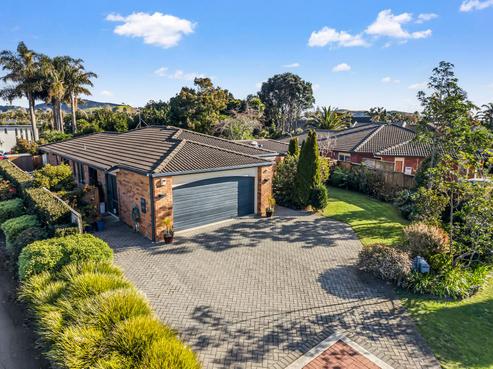 16 Saint Kilda Place, Papamoa