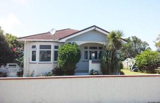 1 Havelock Street, Opunake