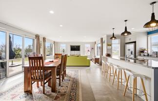 2 Brompton Close, Richmond Heights