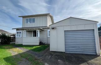 1/4 Thompson Street, Mangere East