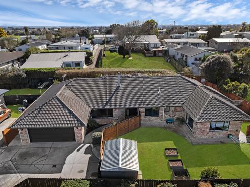 7 Ernest Shackleton Place, Waiuku