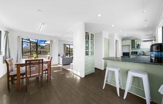 11 Sheralee Place, Bucklands Beach