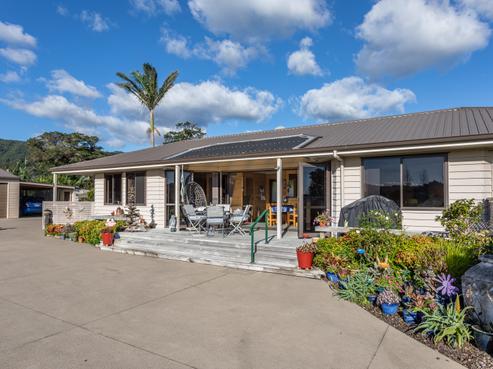 1175 Tiki Road, Coromandel