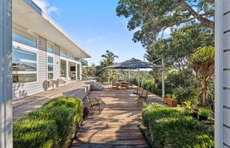 14 Pacific Parade, Surfdale