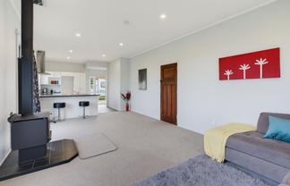 30 McCaughan Street, Winton Surrounds