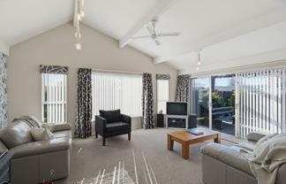 20 Osborn Grove, Allenton