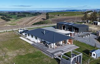 64 Cameron Road, BALCLUTHA