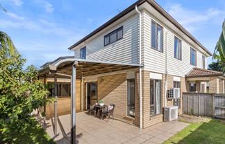 4 Shingleton Lane, Flat Bush