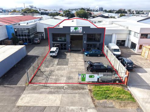 8 Botha Road, Penrose