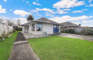 14 Gadsby Road, Favona