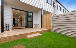 4/2 Kereru Street, Henderson