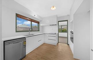 16 Harford Place, Pakuranga Heights
