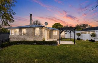 8 Doggett Place, Rangiora