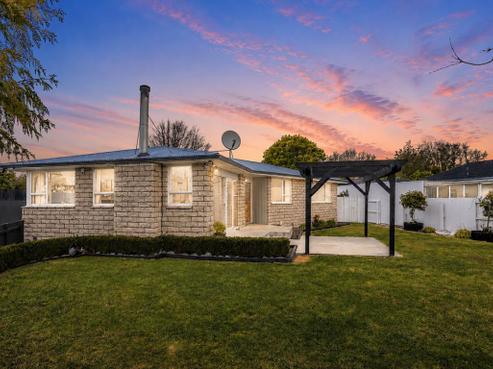 8 Doggett Place, Rangiora