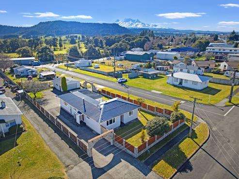 16 Moore Street, Ohakune