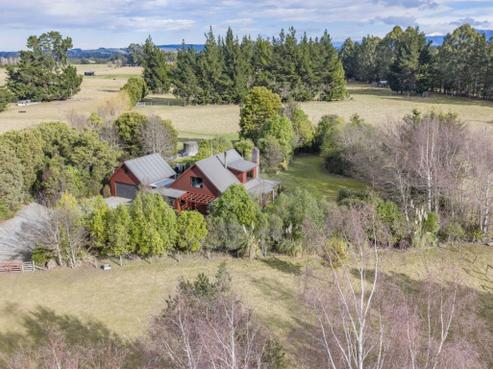721 Loburn Whiterock Road, Loburn