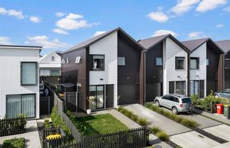31 Koura Drive, Red Beach